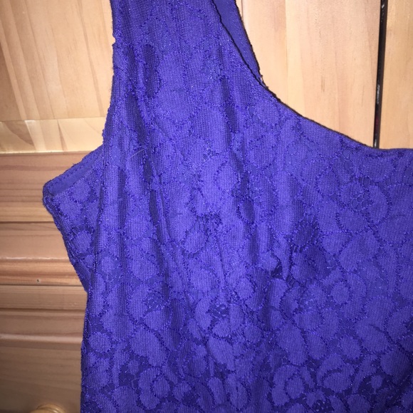 ROYAL BLUE LACE DRESS - Picture 3 of 4